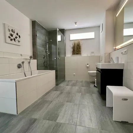 Blickinsgruen By Interhome *
